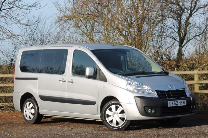 PEUGEOT EXPERT TEPEE 2.0 HDi Leisure L1 5dr (5/6 seats)