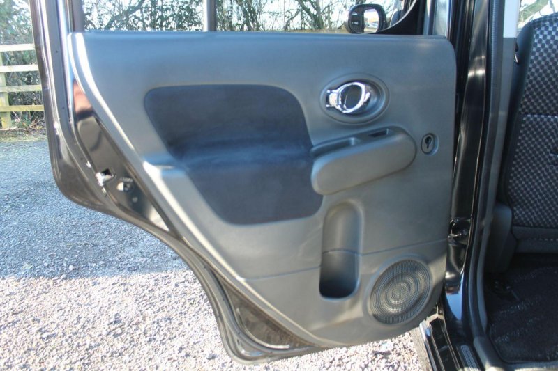 NISSAN CUBE