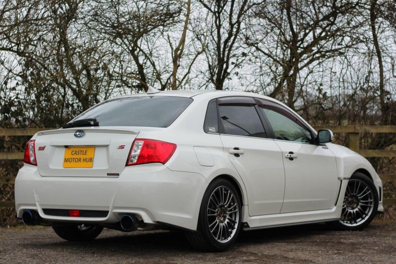 SUBARU IMPREZA