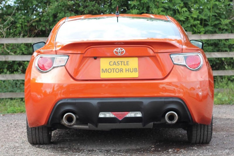 TOYOTA GT86
