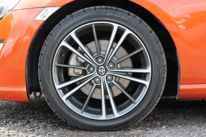 TOYOTA GT86