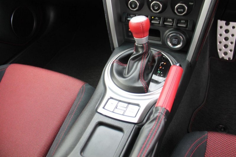 TOYOTA GT86