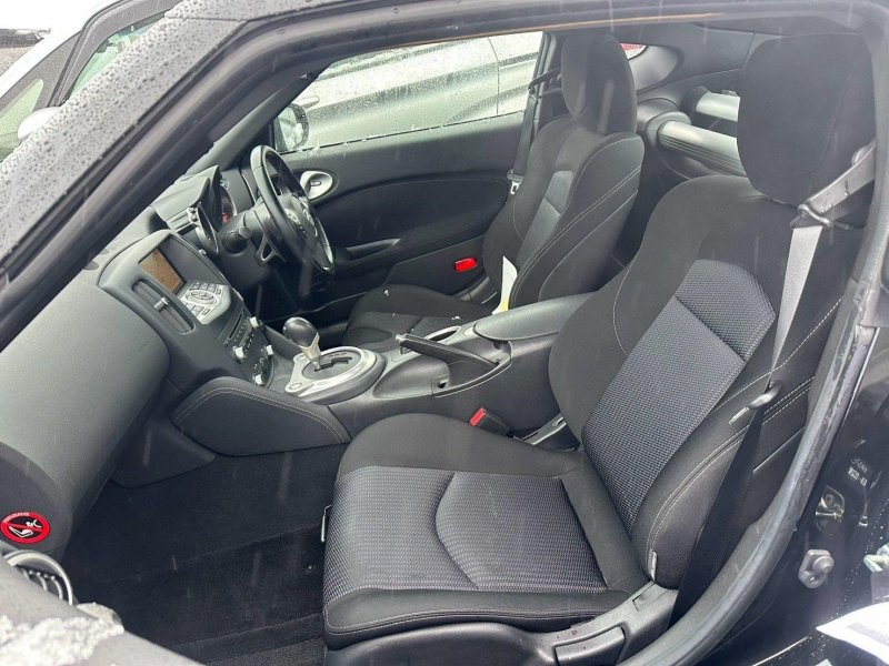 NISSAN 370Z