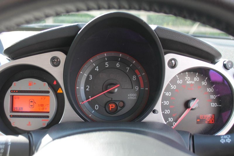NISSAN 370Z