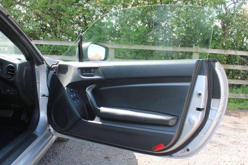 TOYOTA GT86