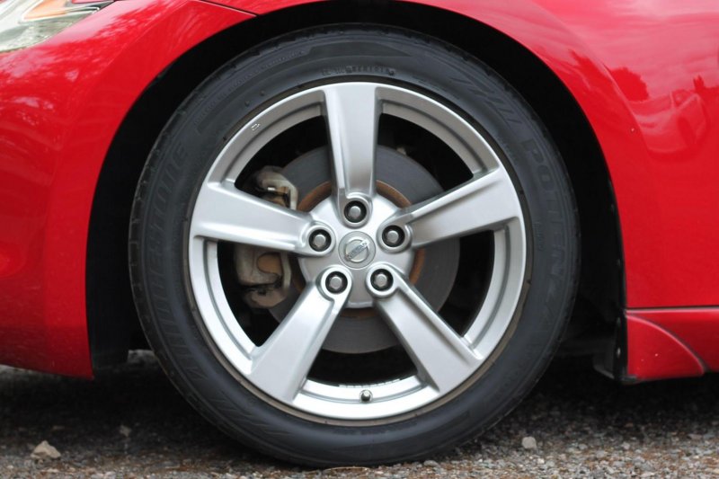 NISSAN 370Z