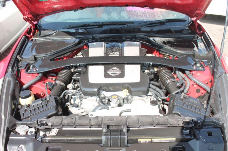 NISSAN 370Z