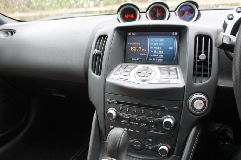 NISSAN 370Z