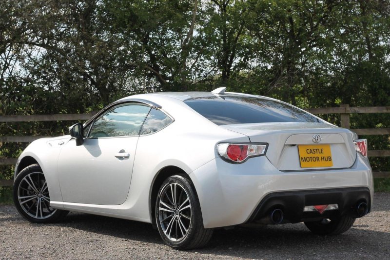 TOYOTA GT86