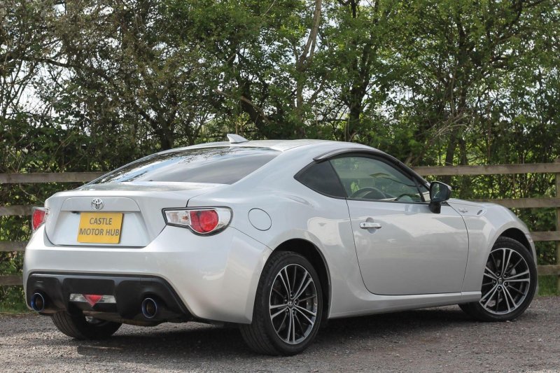 TOYOTA GT86