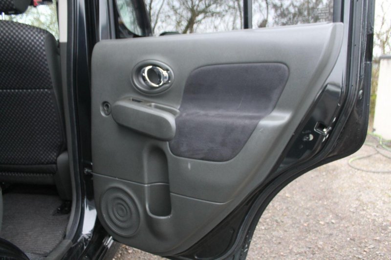 NISSAN CUBE