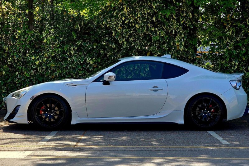 TOYOTA GT86