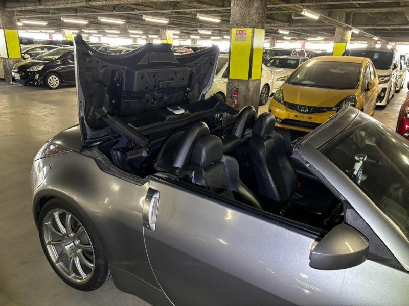 NISSAN 350Z