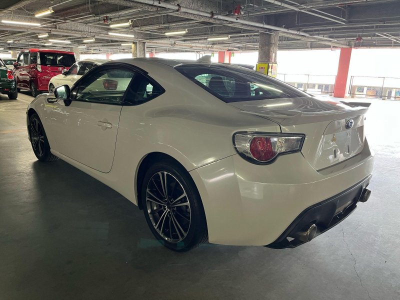 SUBARU BRZ