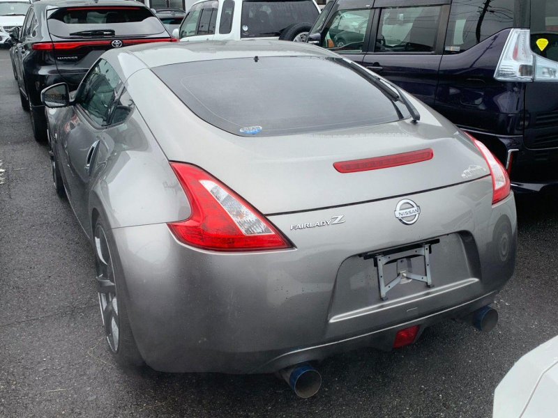 NISSAN 370Z