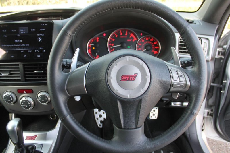 SUBARU IMPREZA