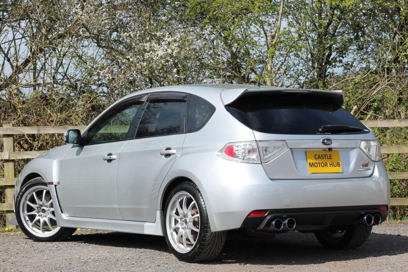 SUBARU IMPREZA