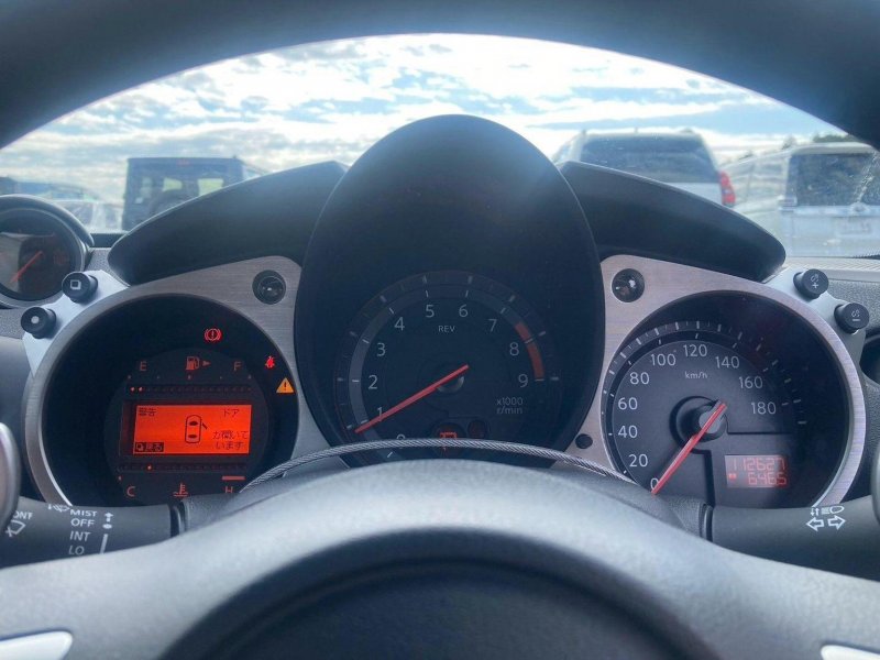 NISSAN 370Z