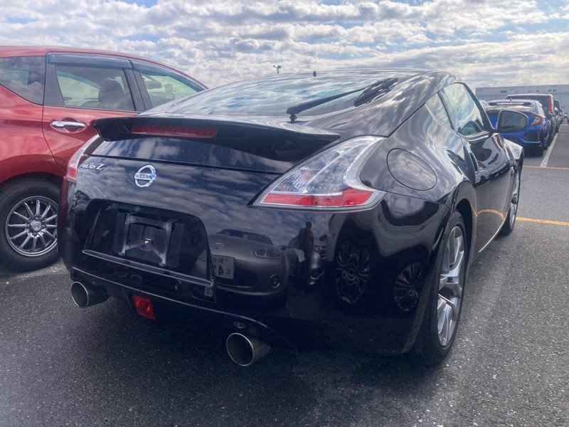 NISSAN 370Z