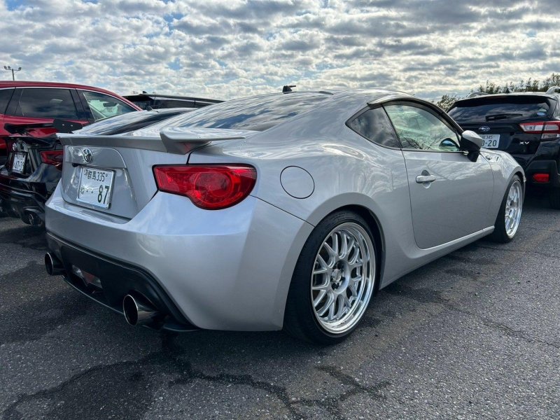 TOYOTA GT86
