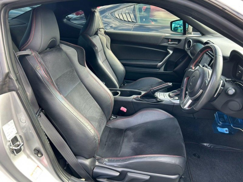 TOYOTA GT86
