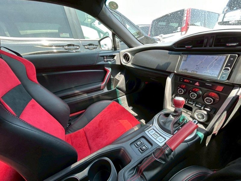 TOYOTA GT86