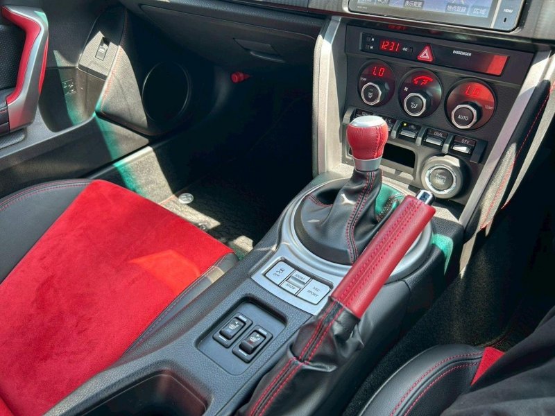 TOYOTA GT86