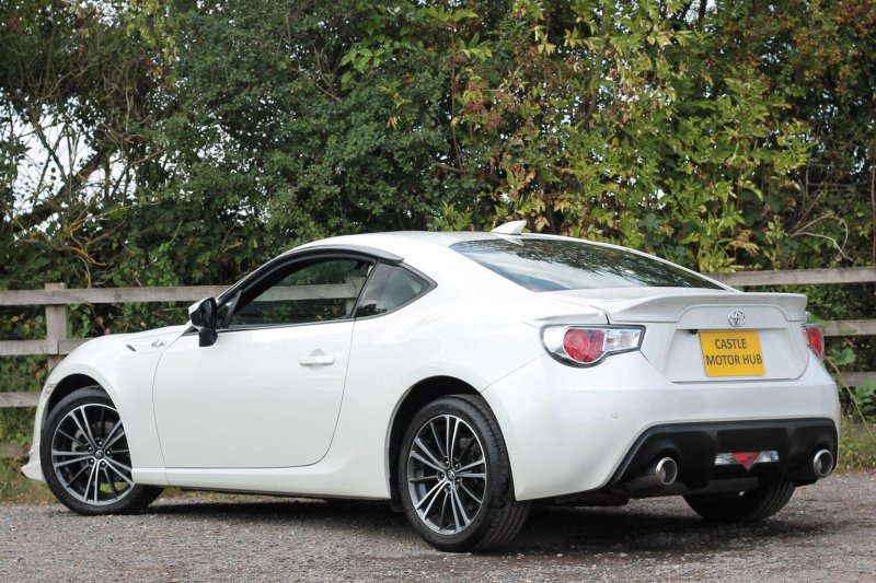 TOYOTA GT86