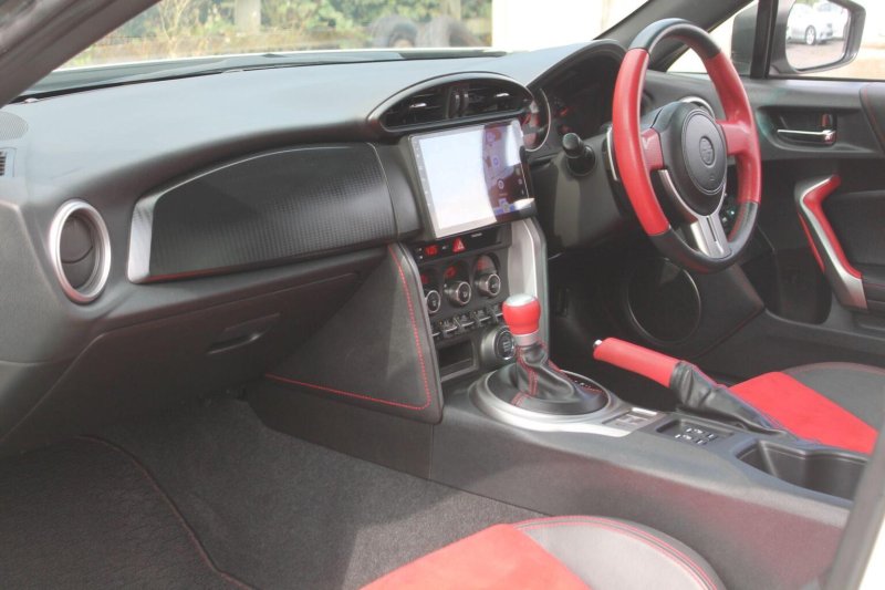 TOYOTA GT86