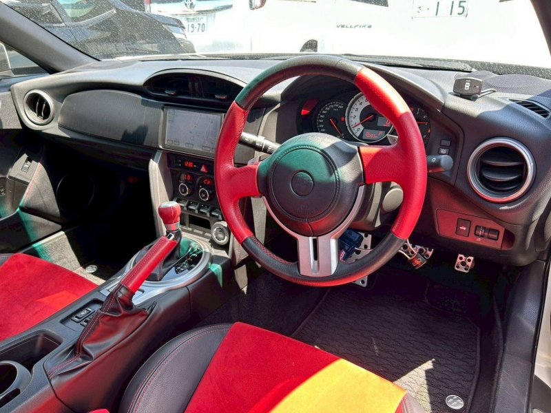 TOYOTA GT86