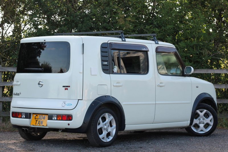 NISSAN CUBIC