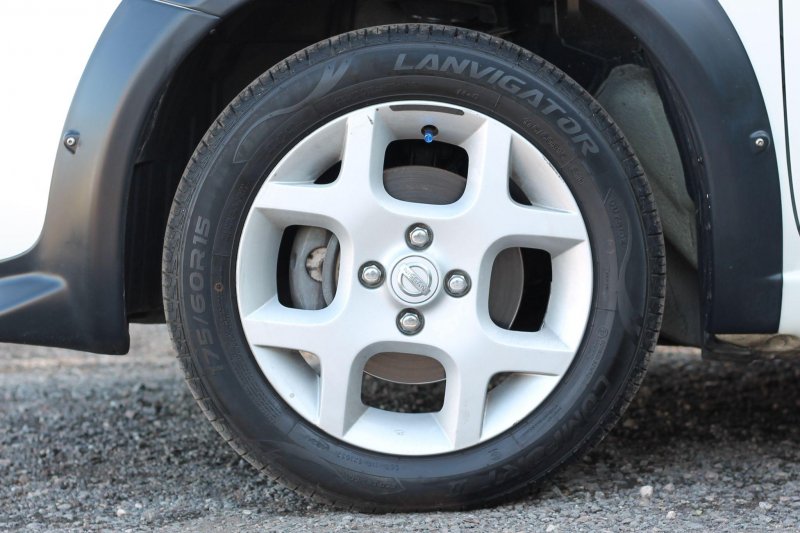 NISSAN CUBIC