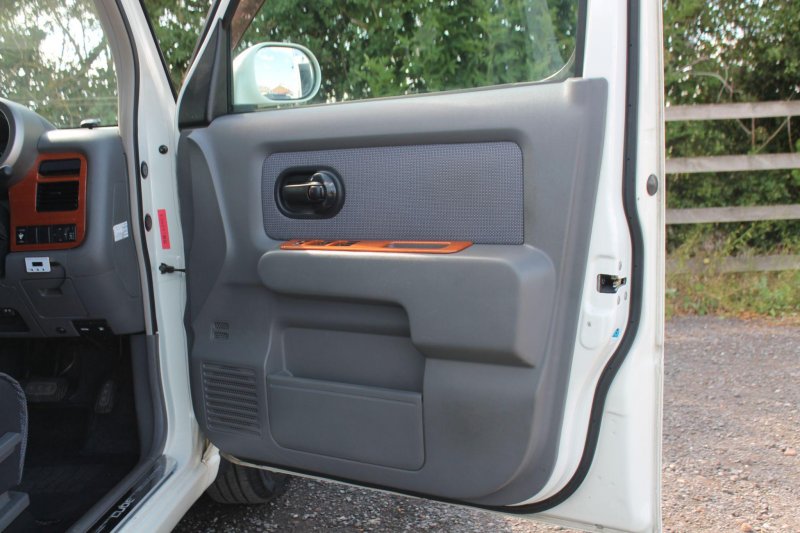 NISSAN CUBIC