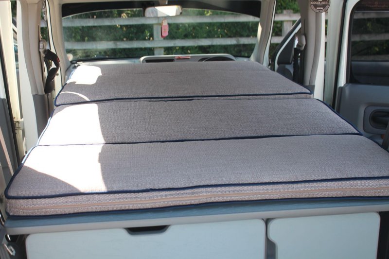 NISSAN CUBIC