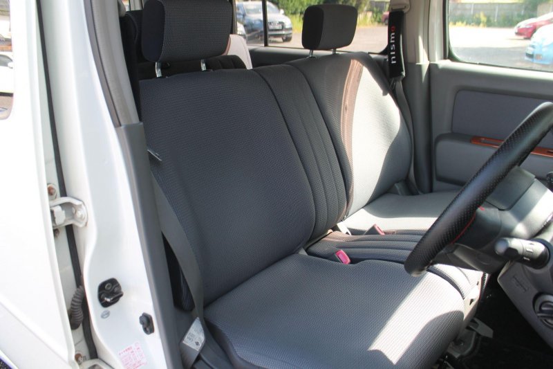 NISSAN CUBIC