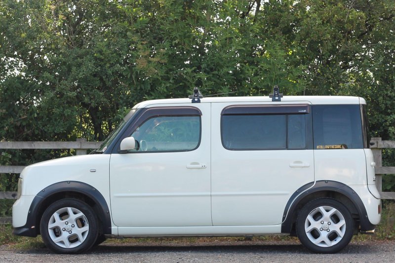 NISSAN CUBIC